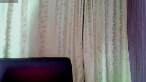 Victoria  online show from December 23, 6:33 am