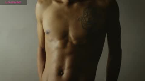 labrinthteasing online show from December 1, 12:21 pm