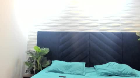 labrinthteasing online show from February 6, 12:19 pm