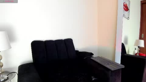Snapshot of lace_victoria chatting on June 28, 8:48 pm lace_victoria online show from June 28, 8:48 pm