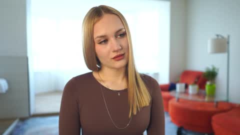 Kate online show from June 2, 5:09 am