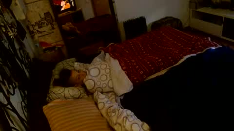 lachicadeldiablo online show from March 2, 7:48 am