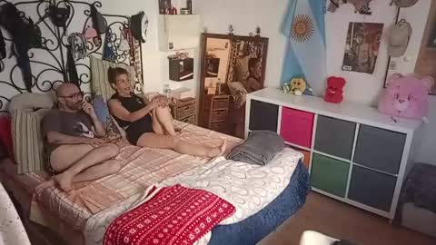 lachicadeldiablo online show from April 28, 4:56 pm