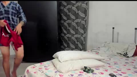 lacii_lostt online show from June 7, 8:29 am