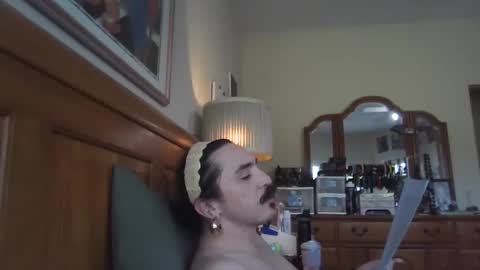 ladikanana_ online show from December 4, 5:54 pm