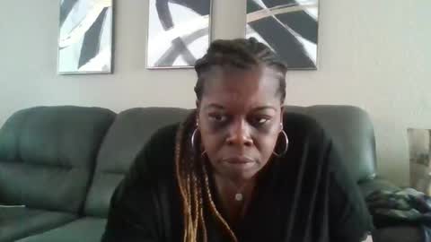 lady_aries online show from April 25, 2:03 pm