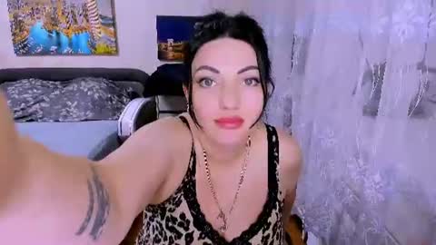 lady_boom_ online show from July 11, 6:54 pm