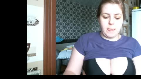 lady cute cat29 online show from May 7, 3:12 am