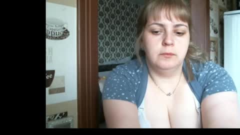 lady cute cat29 online show from June 3, 1:08 am