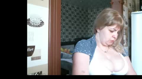lady cute cat29 online show from June 17, 2:58 am