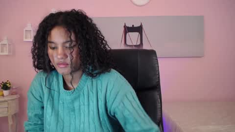 Snapshot of lady_danbury chatting on December 27, 12:07 am Karla - Instagram lady karla1 online show from December 27, 12:07 am