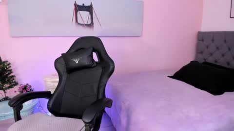 Snapshot of lady_danbury chatting on February 21, 9:11 pm Karla - Instagram lady karla1 online show from February 21, 9:11 pm