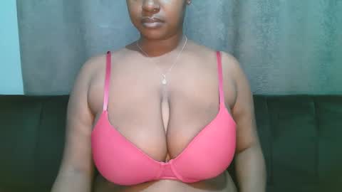 lady_dearra online show from March 6, 3:36 am