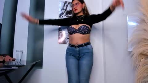 LADY  online show from November 21, 2:10 am