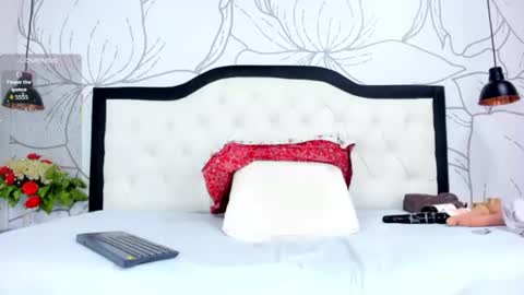 LADY  online show from July 25, 2:20 am