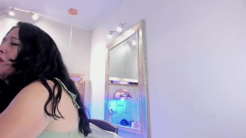    online show from November 6, 7:15 pm