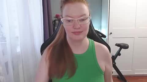 Snapshot of lady_inari chatting on October 12, 2:16 pm Angelika online show from October 12, 2:16 pm