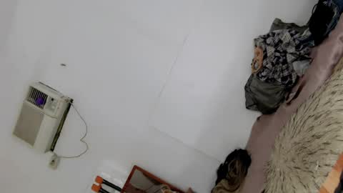 Snapshot of lady_janah chatting on July 24, 5:38 am lady_janah online show from July 24, 5:38 am