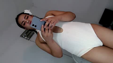 Snapshot of lady_janah chatting on August 1, 2:33 am lady_janah online show from August 1, 2:33 am
