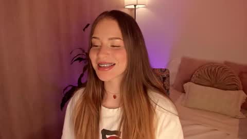 Gaby  online show from February 28, 9:05 pm