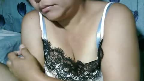 lady_love063 online show from December 20, 10:39 pm