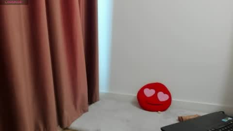 Snapshot of lady_lyanna chatting on May 30, 12:02 pm Lady Lyanna online show from May 30, 12:02 pm