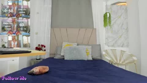 lady_miss___ online show from April 25, 11:57 am
