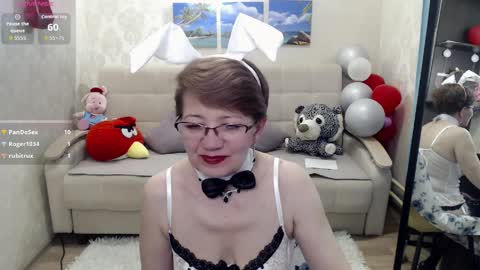 Diana online show from April 4, 9:01 pm