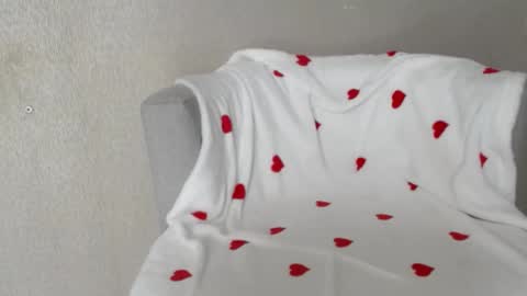 lady_sexyandbeauty online show from May 6, 7:35 am