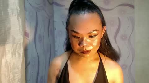Snapshot of lady_shane26 chatting on May 21, 1:29 pm lady_shane26 online show from May 21, 1:29 pm