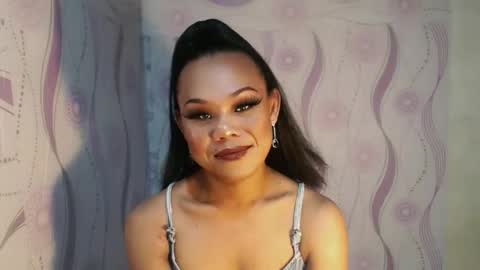 Snapshot of lady_shane26 chatting on May 27, 12:51 am lady_shane26 online show from May 27, 12:51 am