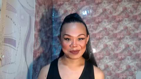 Snapshot of lady_shane26 chatting on June 1, 5:09 am lady_shane26 online show from June 1, 5:09 am