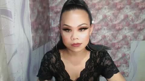 Snapshot of lady_shane26 chatting on June 4, 10:32 am lady_shane26 online show from June 4, 10:32 am