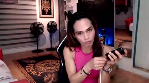 Snapshot of lady_sovereign chatting on June 14, 3:36 pm M MMY online show from June 14, 3:36 pm
