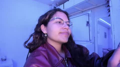 Snapshot of ladybrown_16 chatting on July 27, 3:57 am Lady online show from July 27, 3:57 am