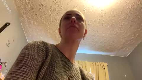 Snapshot of ladybug9097 chatting on March 9, 9:03 pm RockStar Couple online show from March 9, 9:03 pm