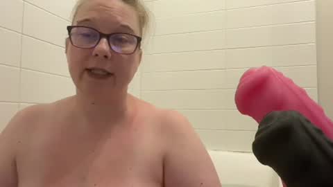 LadyCherieLynn online show from June 25, 3:05 pm