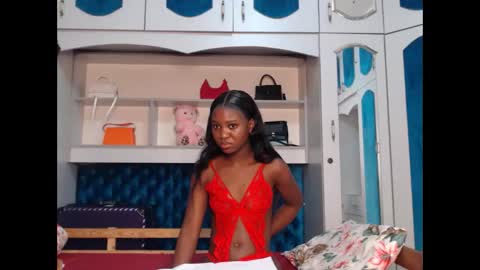 ladydiva69 online show from May 4, 7:26 am