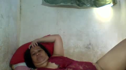 ladyjelyn69 online show from June 17, 4:37 am