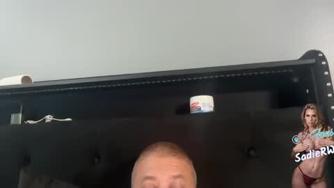 Snapshot of ladylorreign chatting on October 15, 3:23 pm ladylorreign online show from October 15, 3:23 pm