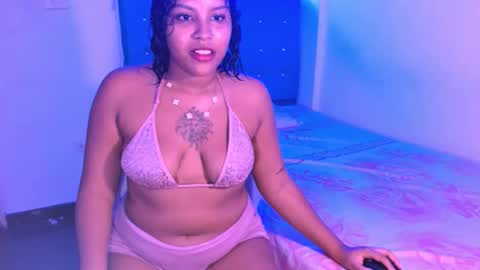 laura online show from April 29, 6:28 am