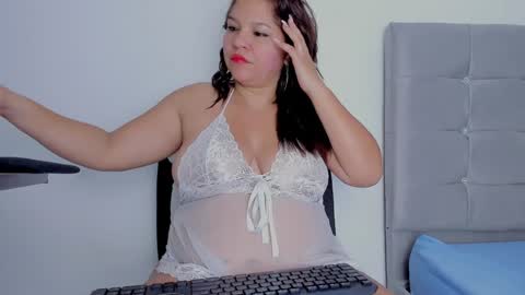 Ladysexy hot19  online show from January 29, 3:44 am