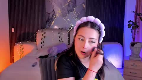 Lady  online show from June 9, 5:19 am