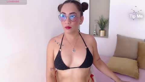 Isabella  online show from March 7, 7:11 pm