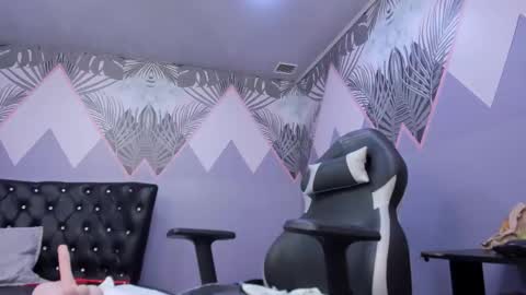 Ladyy Scarlett online show from December 19, 12:23 pm