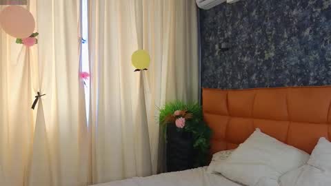 Snapshot of lafeti chatting on September 16, 6:47 am Lilia online show from September 16, 6:47 am