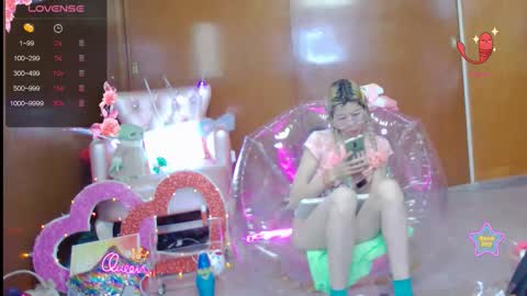 Skinnygirl online show from February 10, 1:10 am