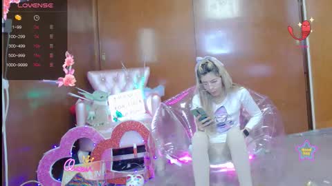 Skinnygirl online show from March 8, 10:46 pm