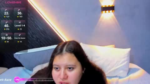    online show from May 30, 11:24 pm