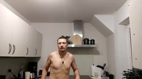 Snapshot of laichzeit1881 chatting on October 10, 3:27 am laichzeit1881 online show from October 10, 3:27 am